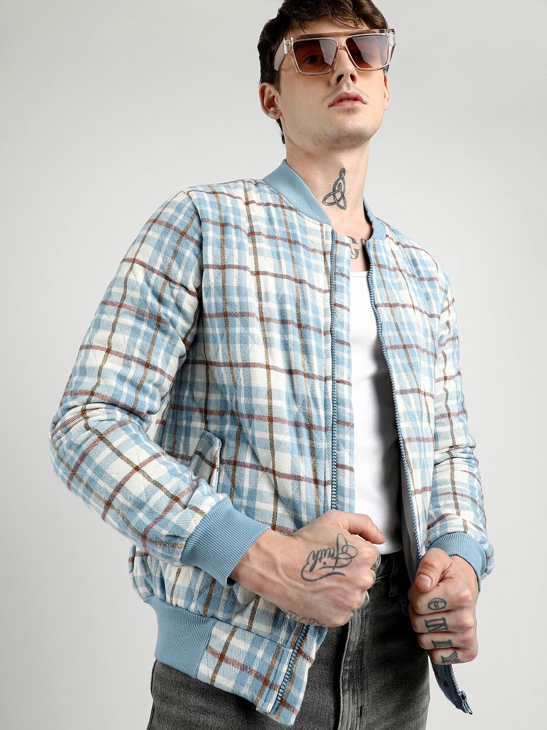 

Campus Sutra Men Tartan Checks Lightweight Bomber Jacket, Blue