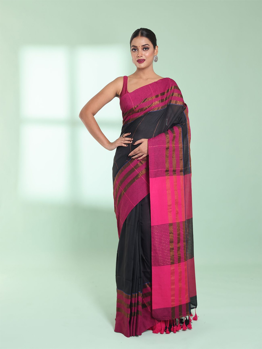 

Charukriti Striped Zari Pure Cotton Saree, Black