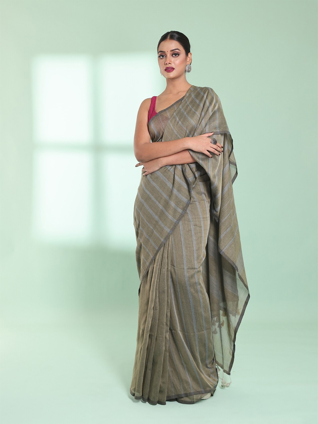 

Charukriti Striped Pure Cotton Saree With Tassels, Beige