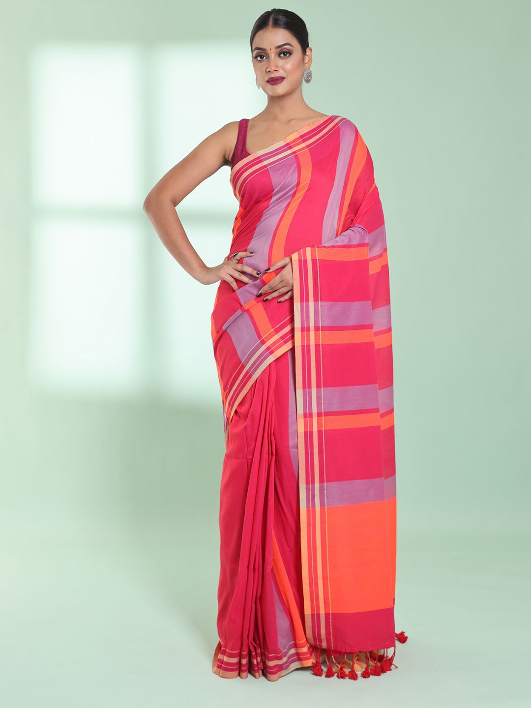 

Charukriti Striped Pure Cotton Saree, Pink