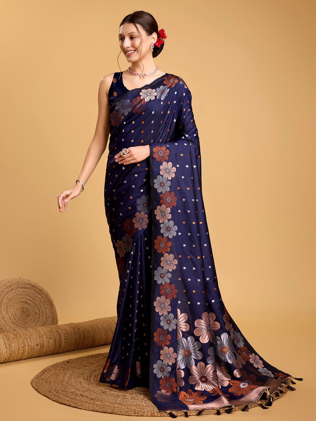 

Upalksh Ethnic Motifs Zari Banarasi Saree, Navy blue
