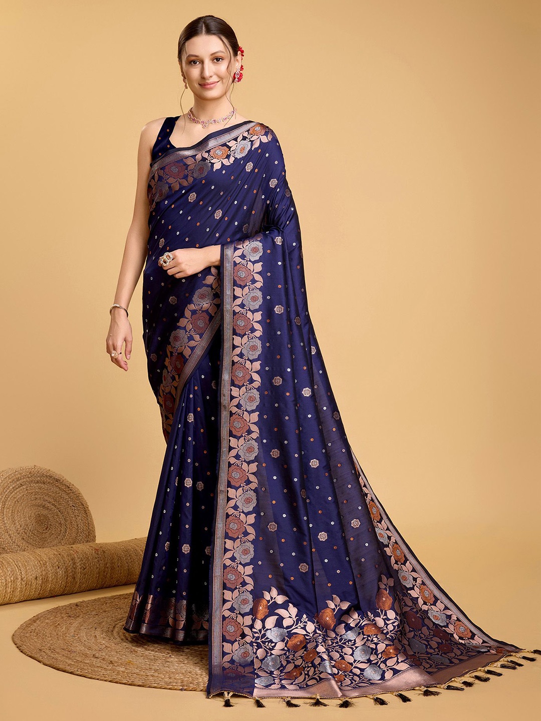 

Upalksh Woven Design Zari Banarasi Saree, Navy blue