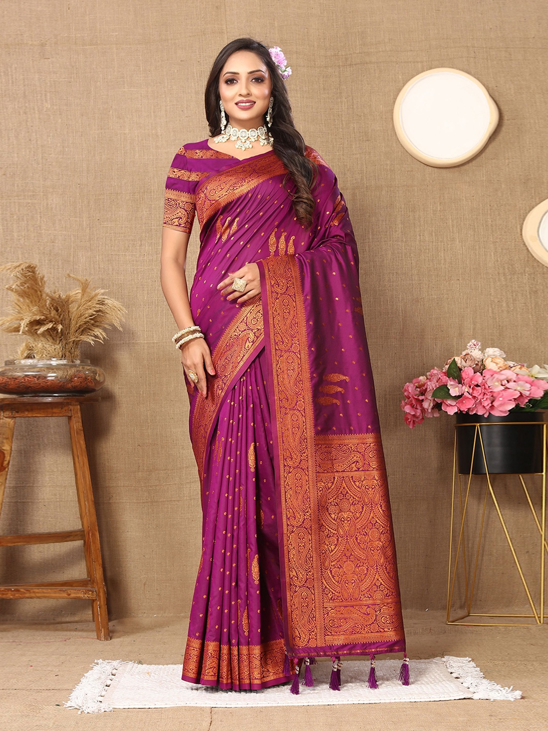 

Upalksh Woven Design Zari Banarasi Saree, Purple