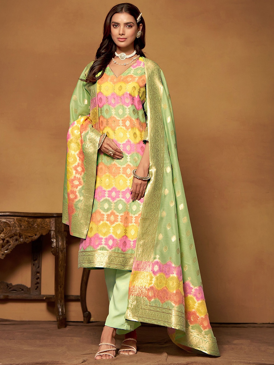 

Sangria Green Woven-Designed V-Neck Chanderi Silk Straight Kurta With Trouser & Dupatta