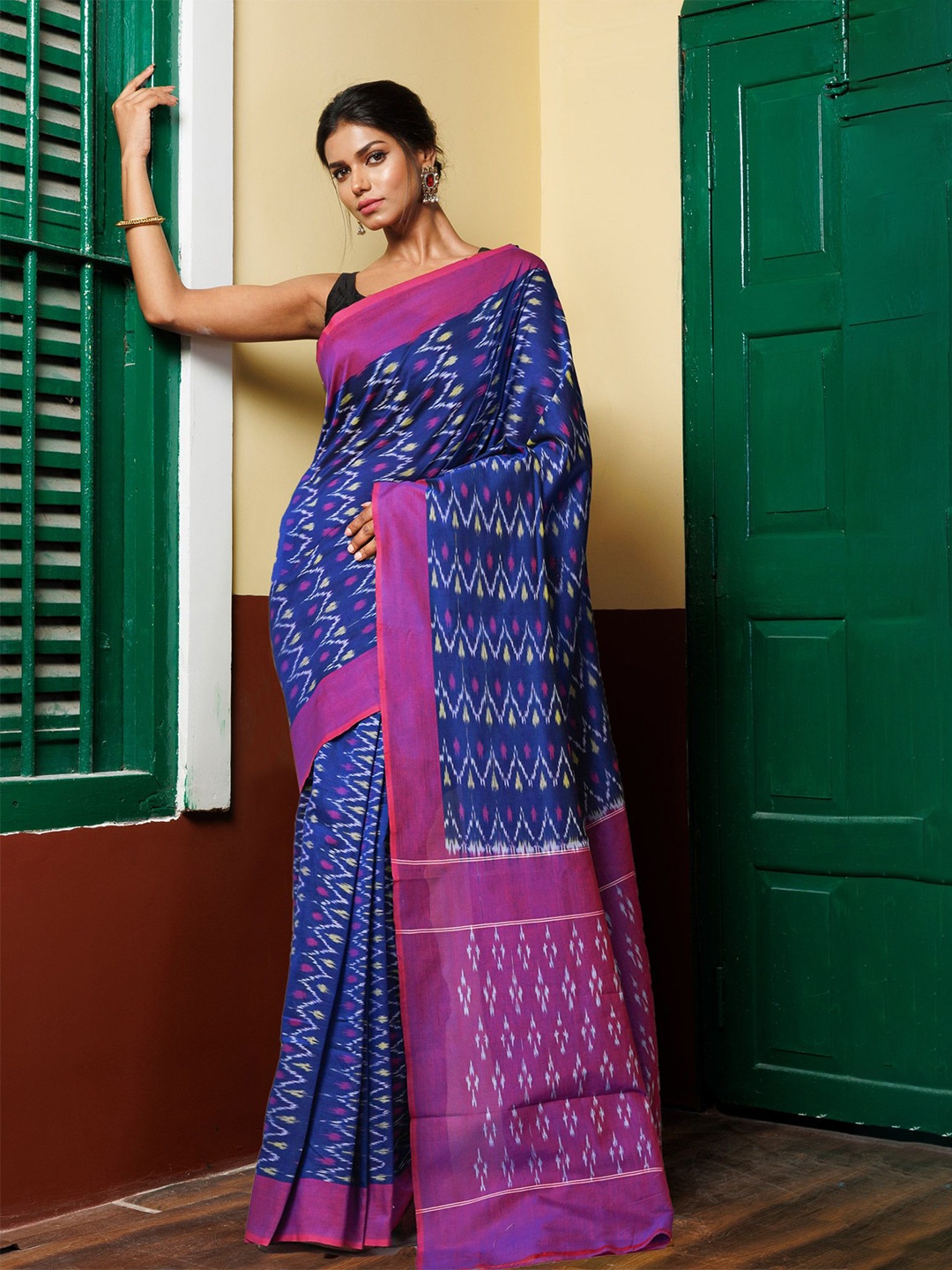 

Unnati Silks Handloom Pochampally Saree, Blue