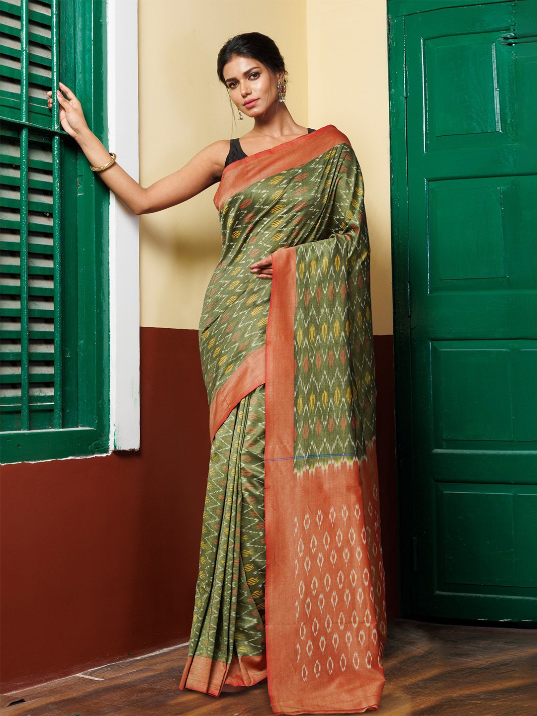 

Unnati Silks Handloom Pochampally Saree, Green