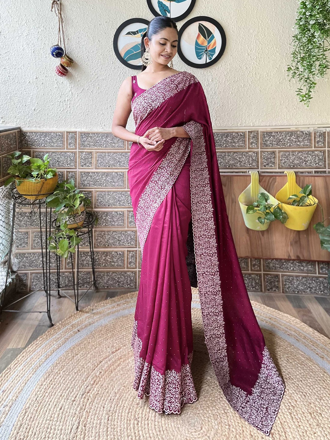 

Mitera Embellished Embroidered Saree, Purple