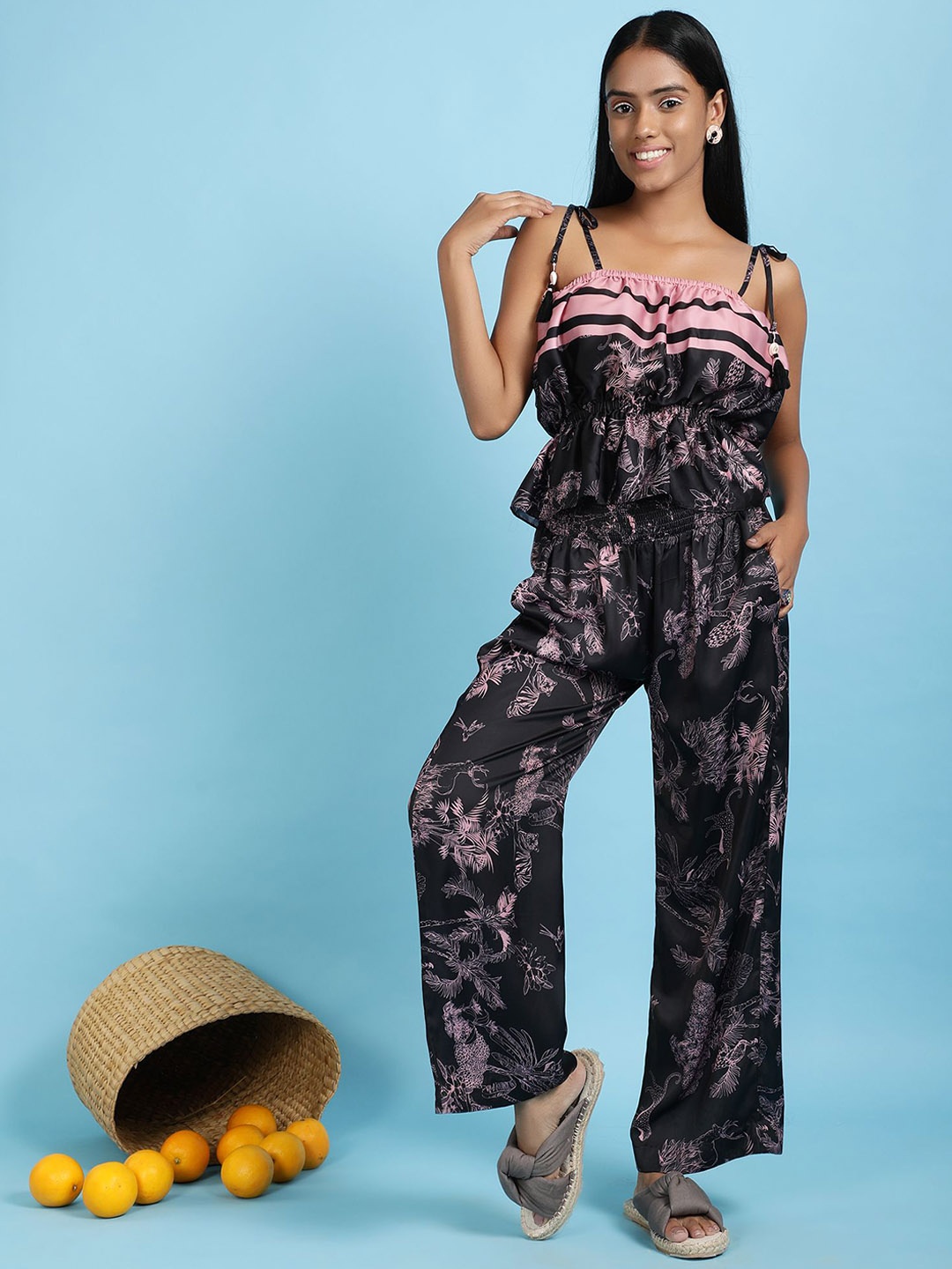 

Ranng Printed Top With Trouser Co-Ords, Black