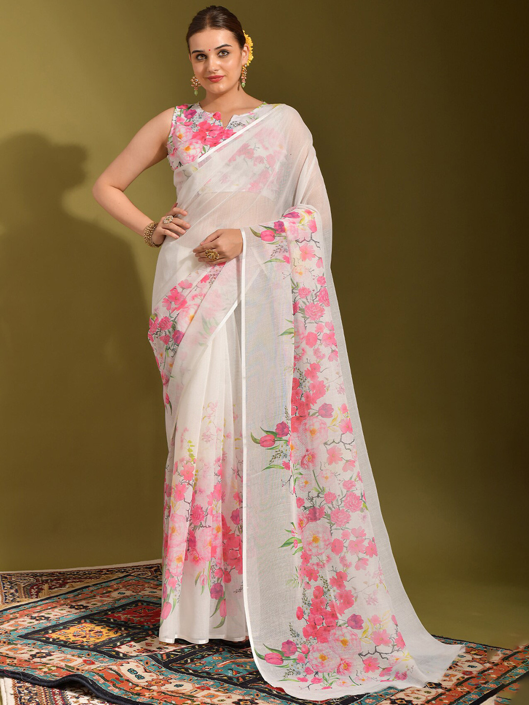 

Kalista Floral Printed Saree With Blouse Piece, White