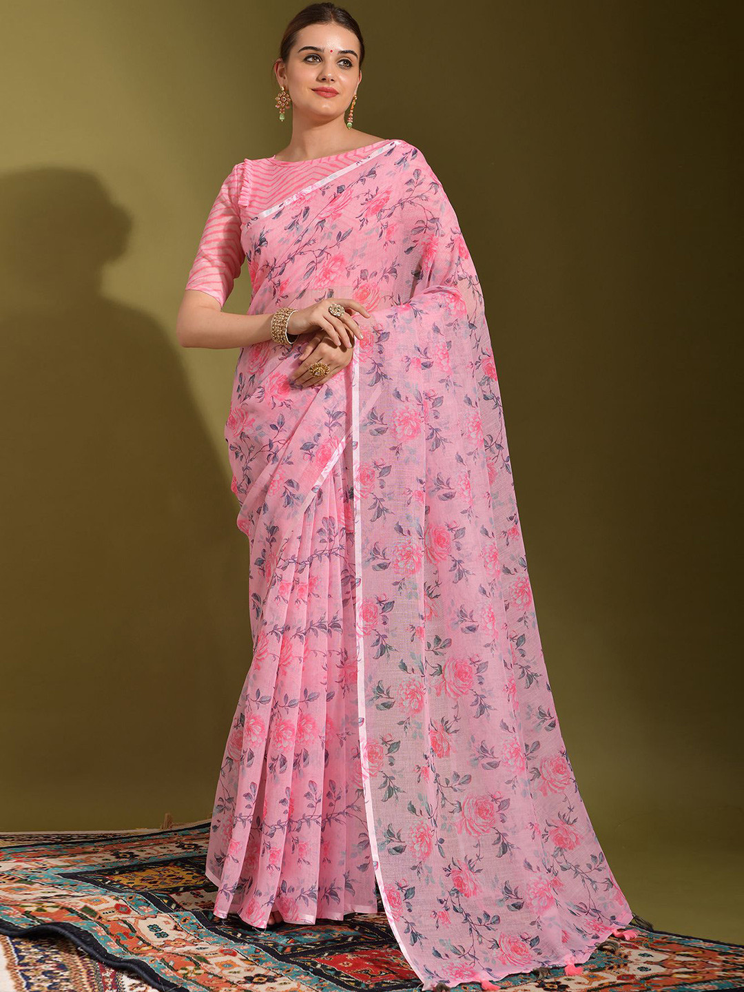 

Kalista Floral Saree, Pink