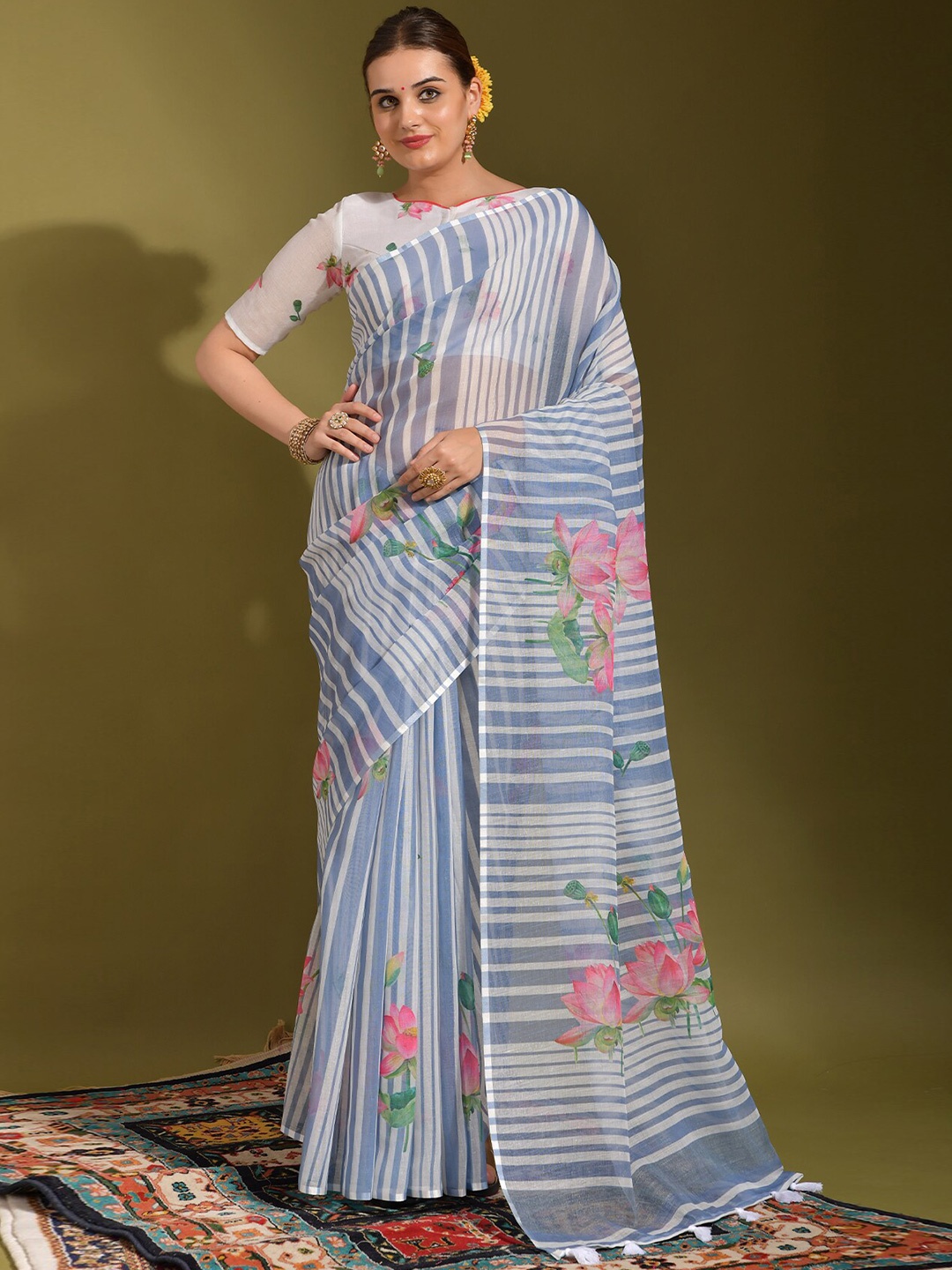 

Kalista Striped Printed Saree, White