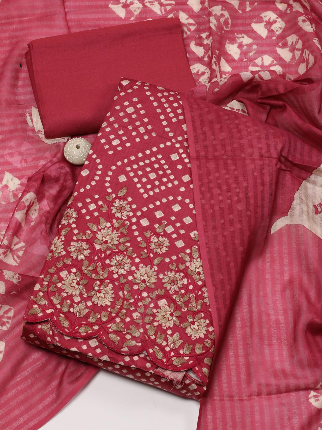 

Meena Bazaar Printed Unstitched Dress Material, Maroon