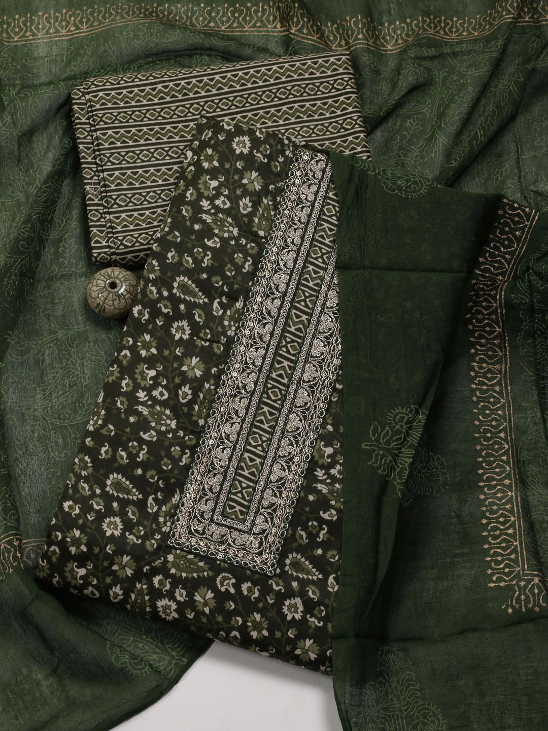 

Meena Bazaar Printed Unstitched Dress Material, Green