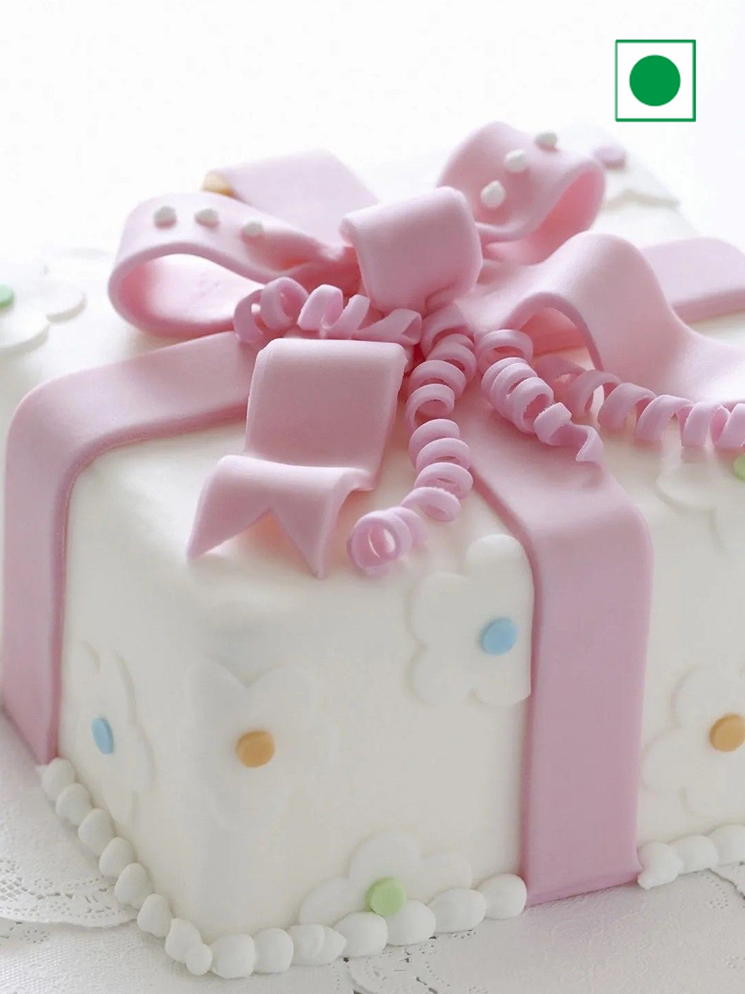 

fnp Chocolate Flavor Eggless Bow Wrap Cake- 1 Kg, White