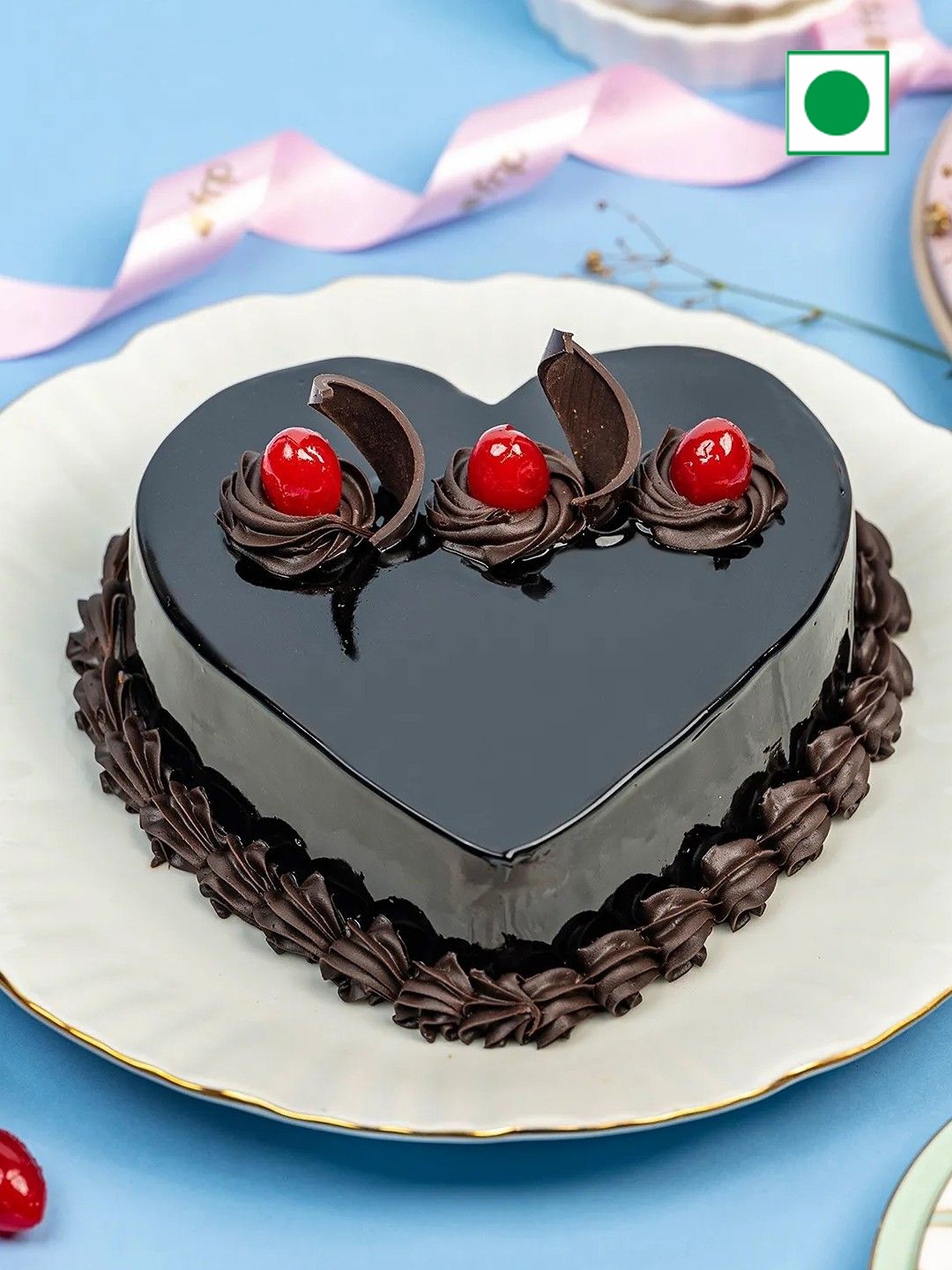 

fnp Truffle Flavour Eggless Heart Cake-1Kg, Brown