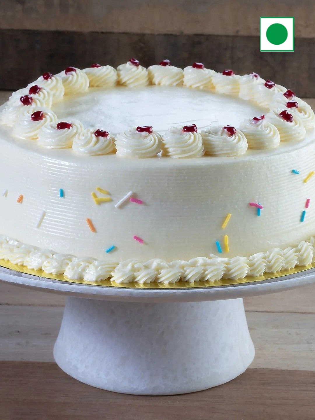

fnp Vanilla Flavour Eggless Round Cake-500G, White