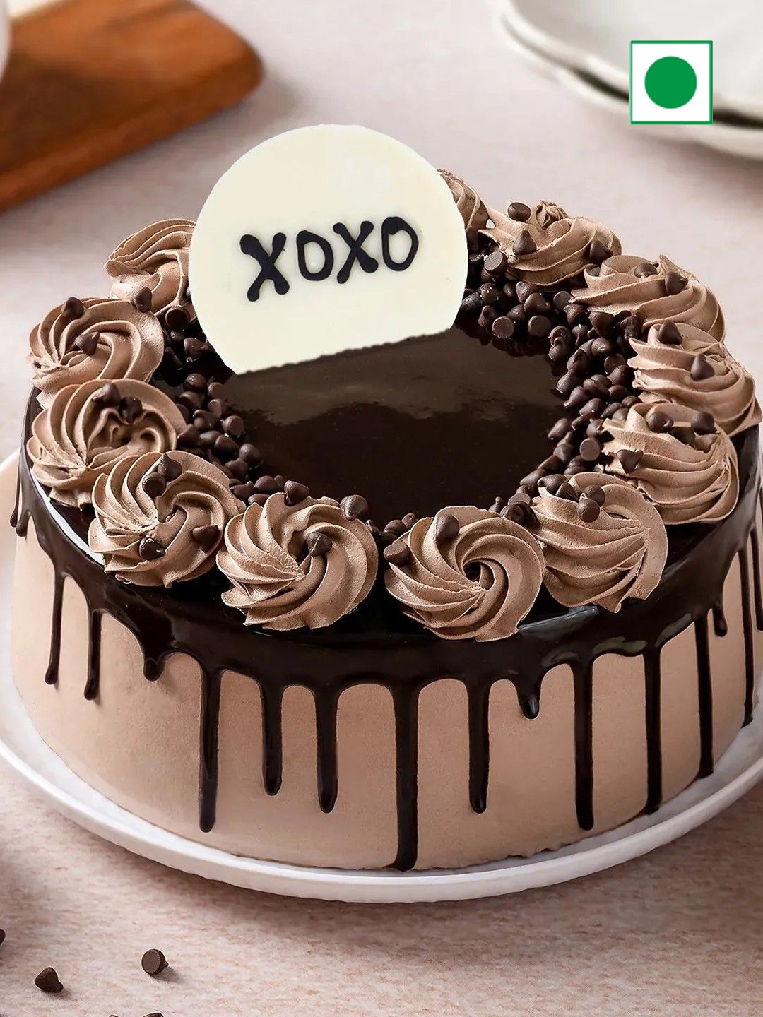 

fnp Chocolate Flavor Sweetheart Eggless Round Cake - 1kg, Brown