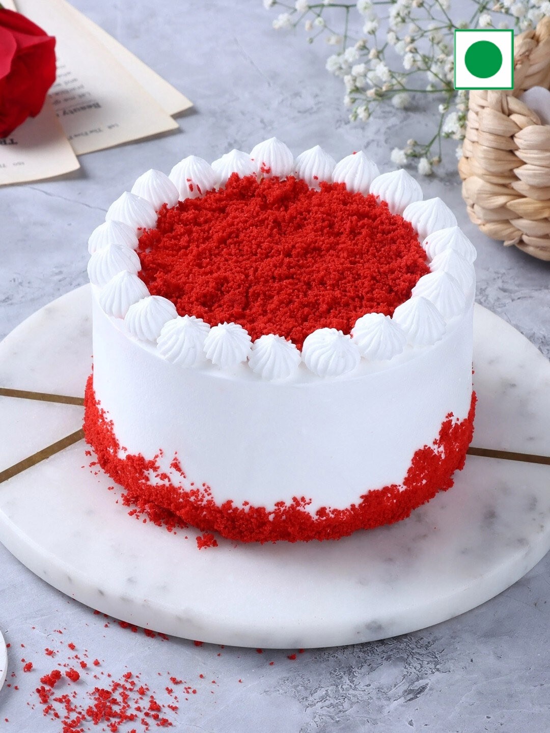 

fnp Red Velvet Flavor Eggless Round Cake - 1Kg