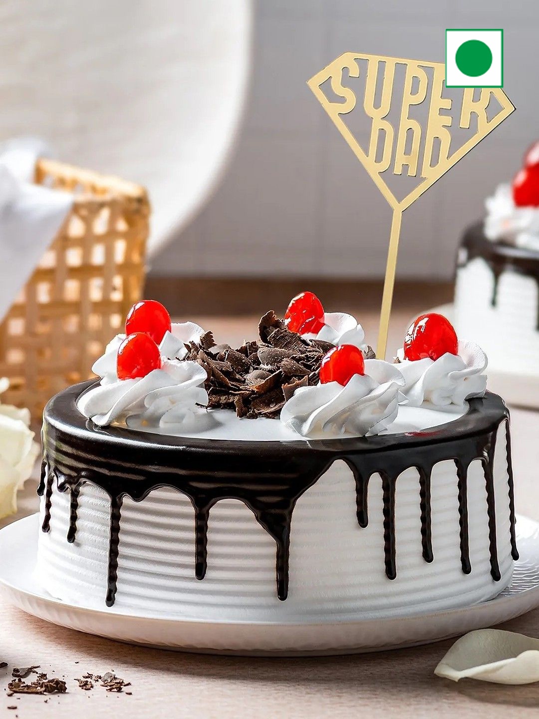 fnp Black Forest Flavor Eggless Round Cake - 500G, Brown