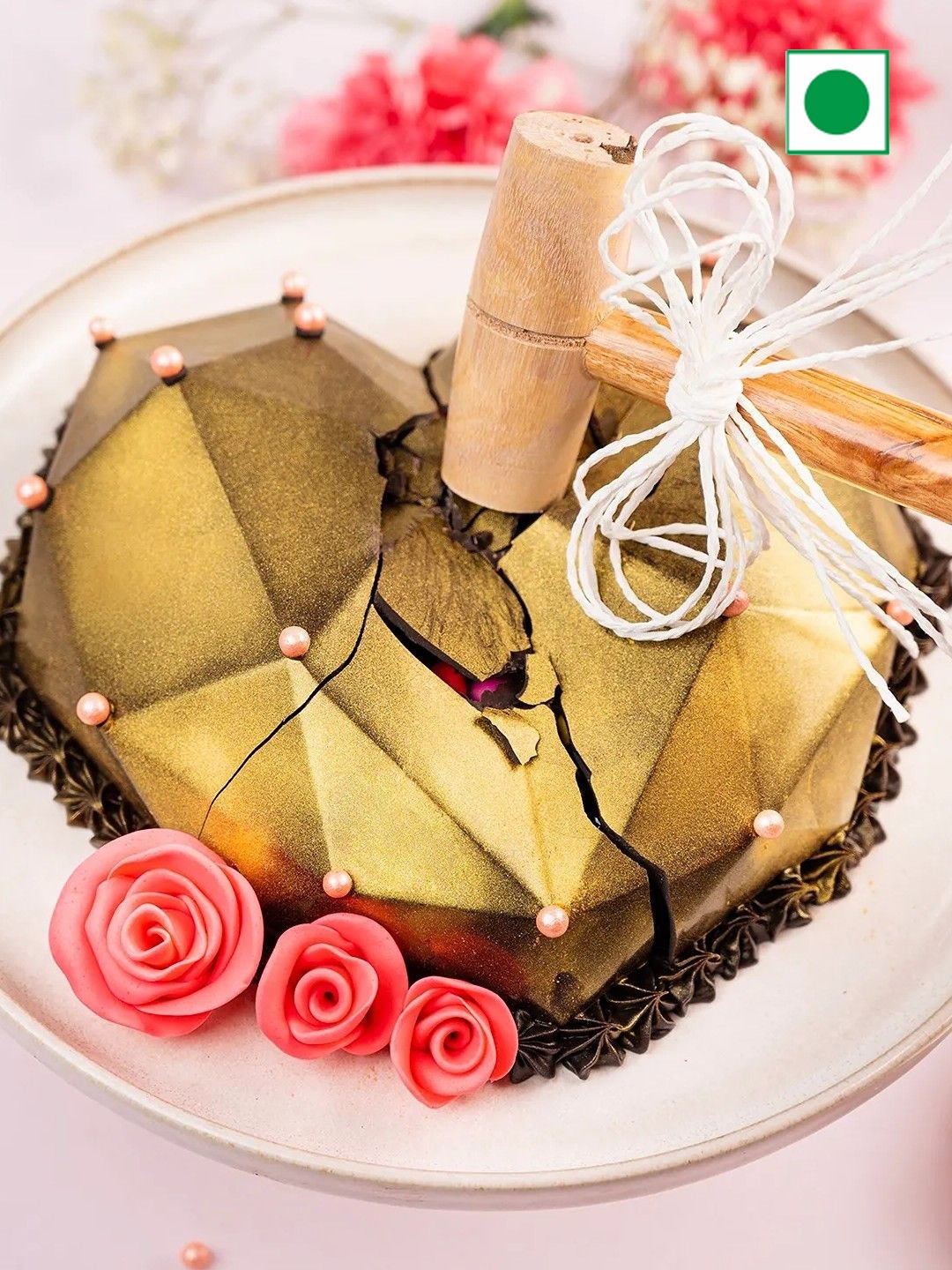 

fnp Pinata Truffle Flavor Eggless Heart Cake- 1 Kg, Brown