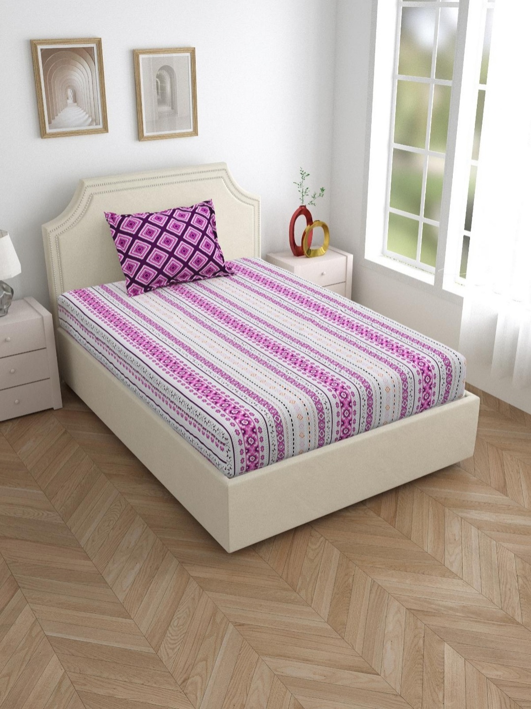 

Salona Bichona Pink & White Geometric 120 TC Single Bedsheet with 1 Pillow Covers
