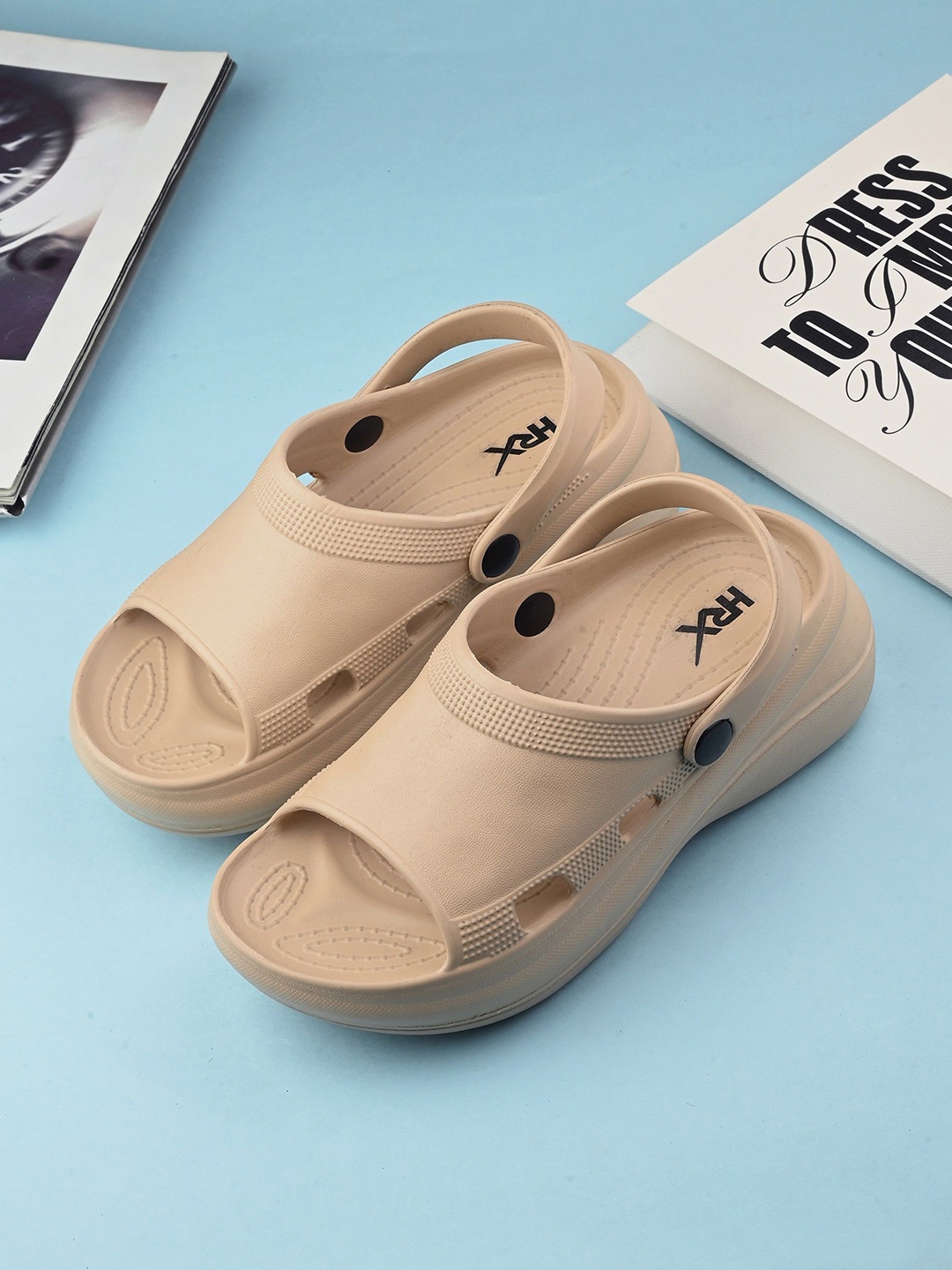 

HRX by Hrithik Roshan Women Beige Rubber Clogs
