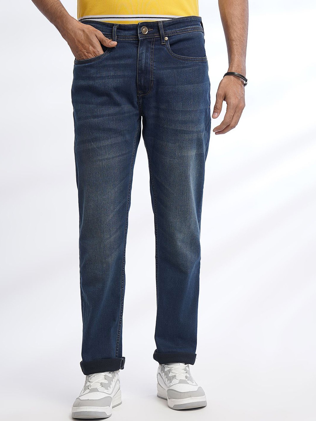 

JADE BLUE Men Clean Look Mid-Rise Light Fade Cotton Straight Fit Stretchable Jeans, Navy blue