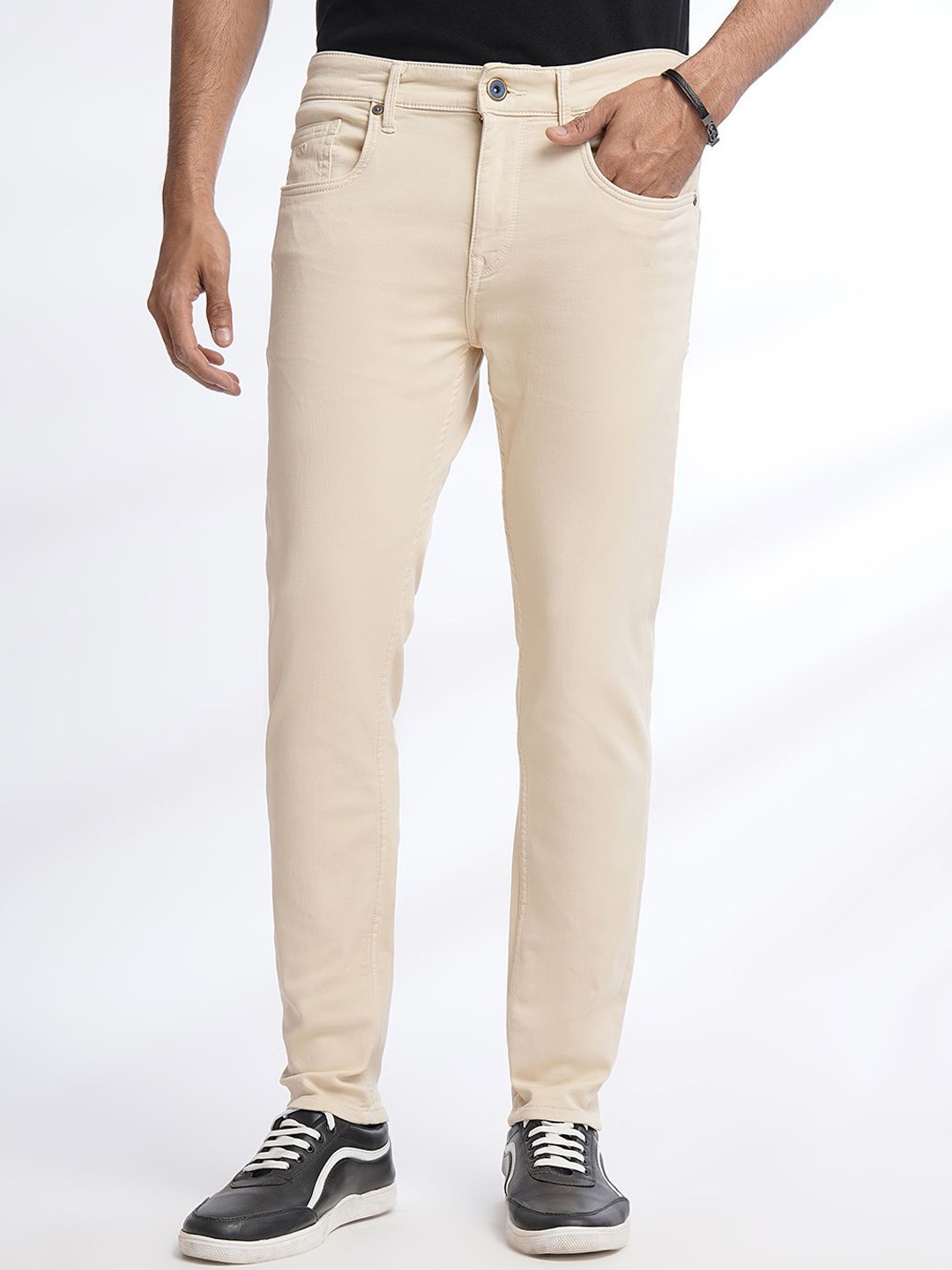

JADE BLUE Men Slim Fit Stretchable Jeans, Cream
