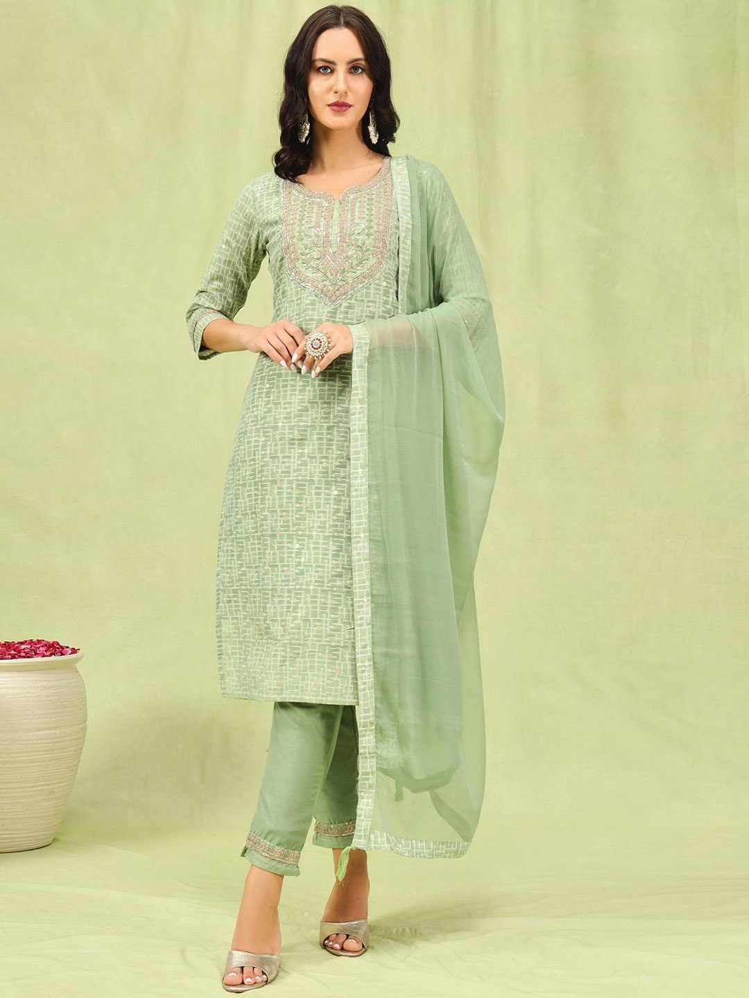 

VredeVogel Ethnic Motifs Printed Thread Work Straight Kurta With Trousers & Dupatta, Green