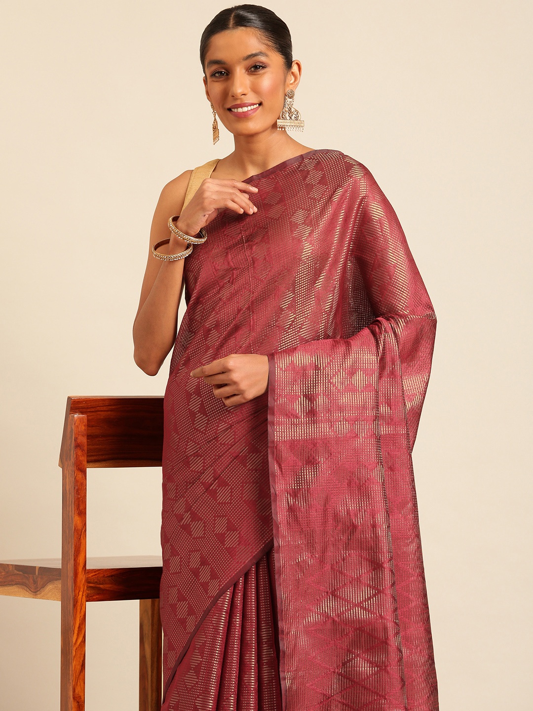 

Kalyan Silks Diamond Zari Design Kasavu Saree, Maroon