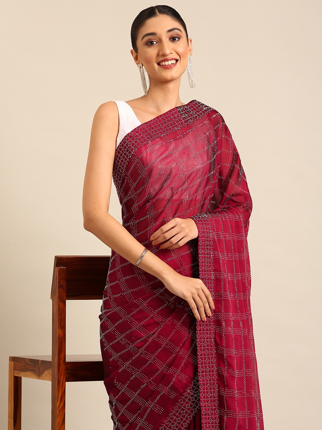 

Kalyan Silks Checked Beads & Stones Saree, Maroon