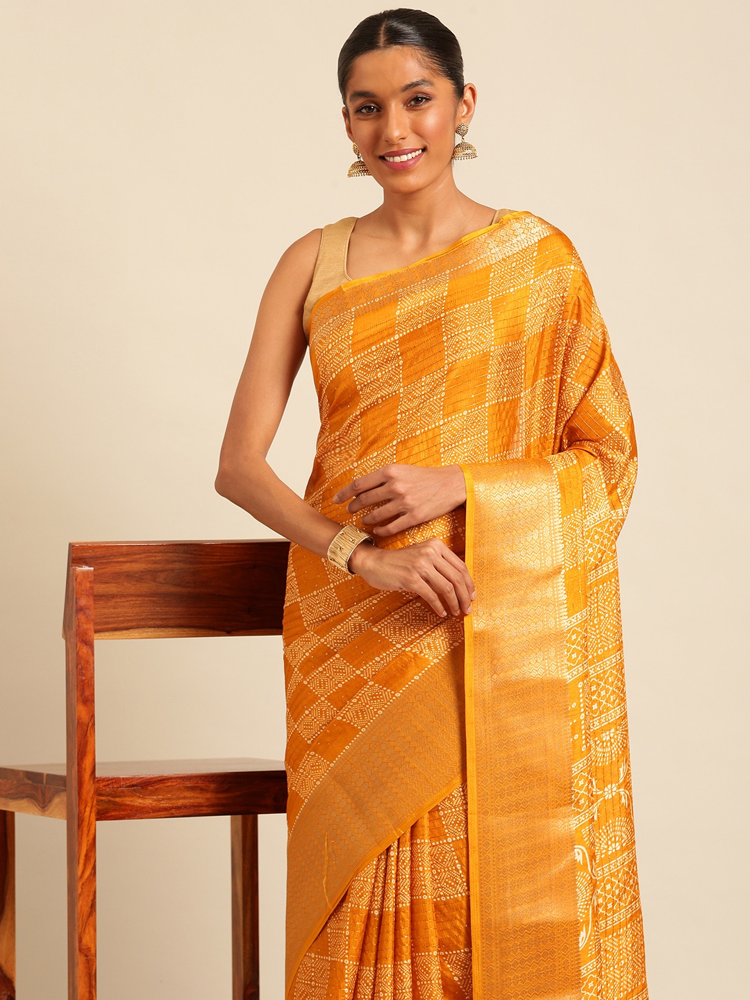 

Kalyan Silks Sequinned Jamdani Saree, Mustard