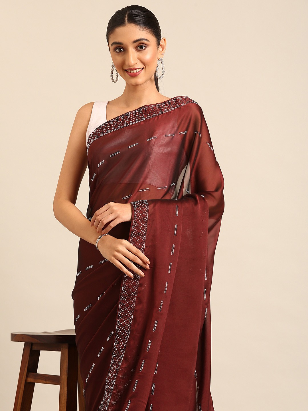 

Kalyan Silks Embellished Beads & Stones Saree, Maroon