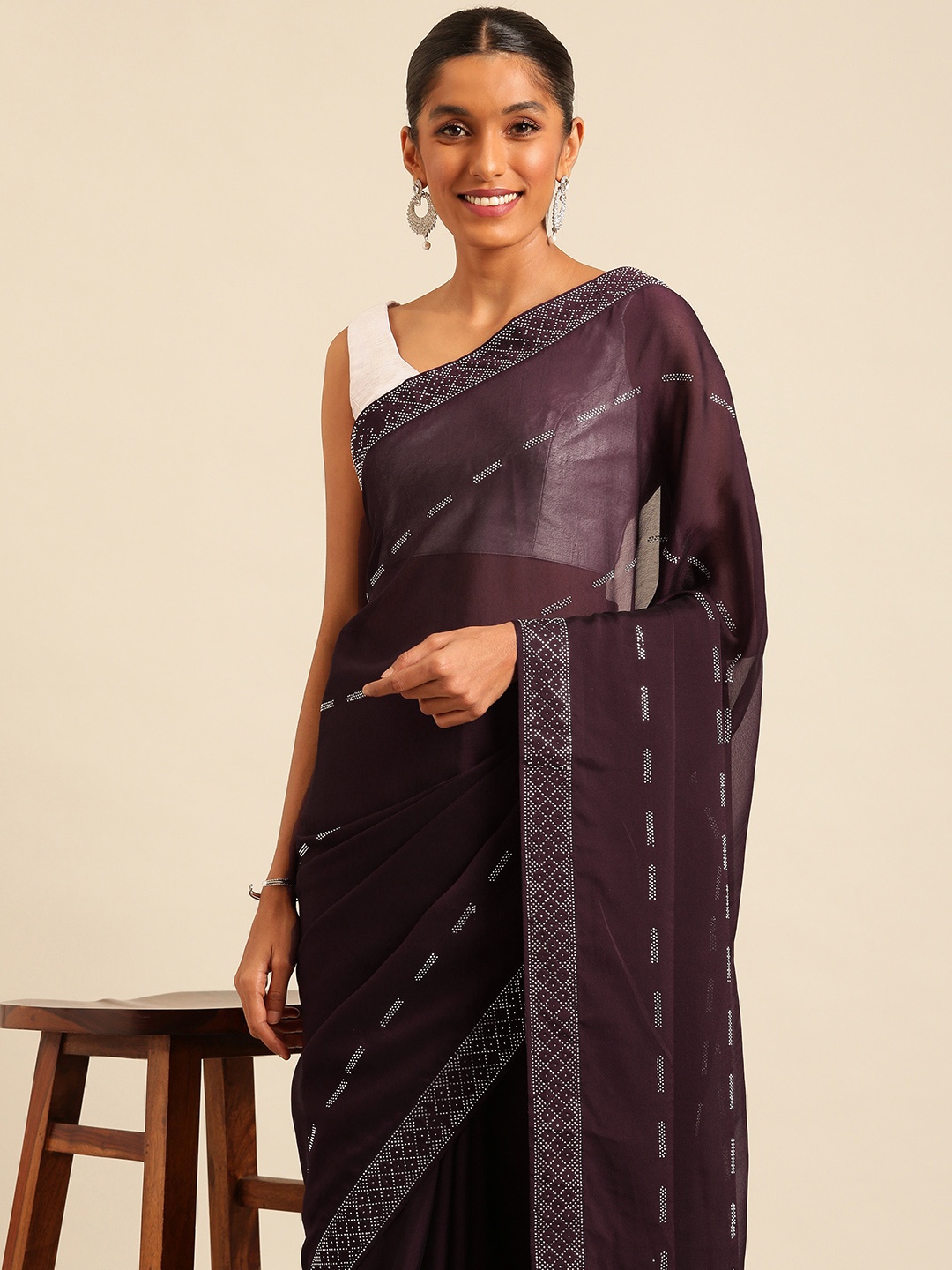

Kalyan Silks Embellished Beads & Stones Saree, Maroon