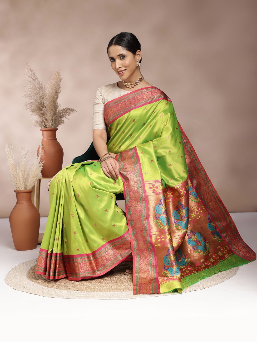 

JUST FASHION Ethnic Motifs Woven Design Zari Paithani Saree, Lime green