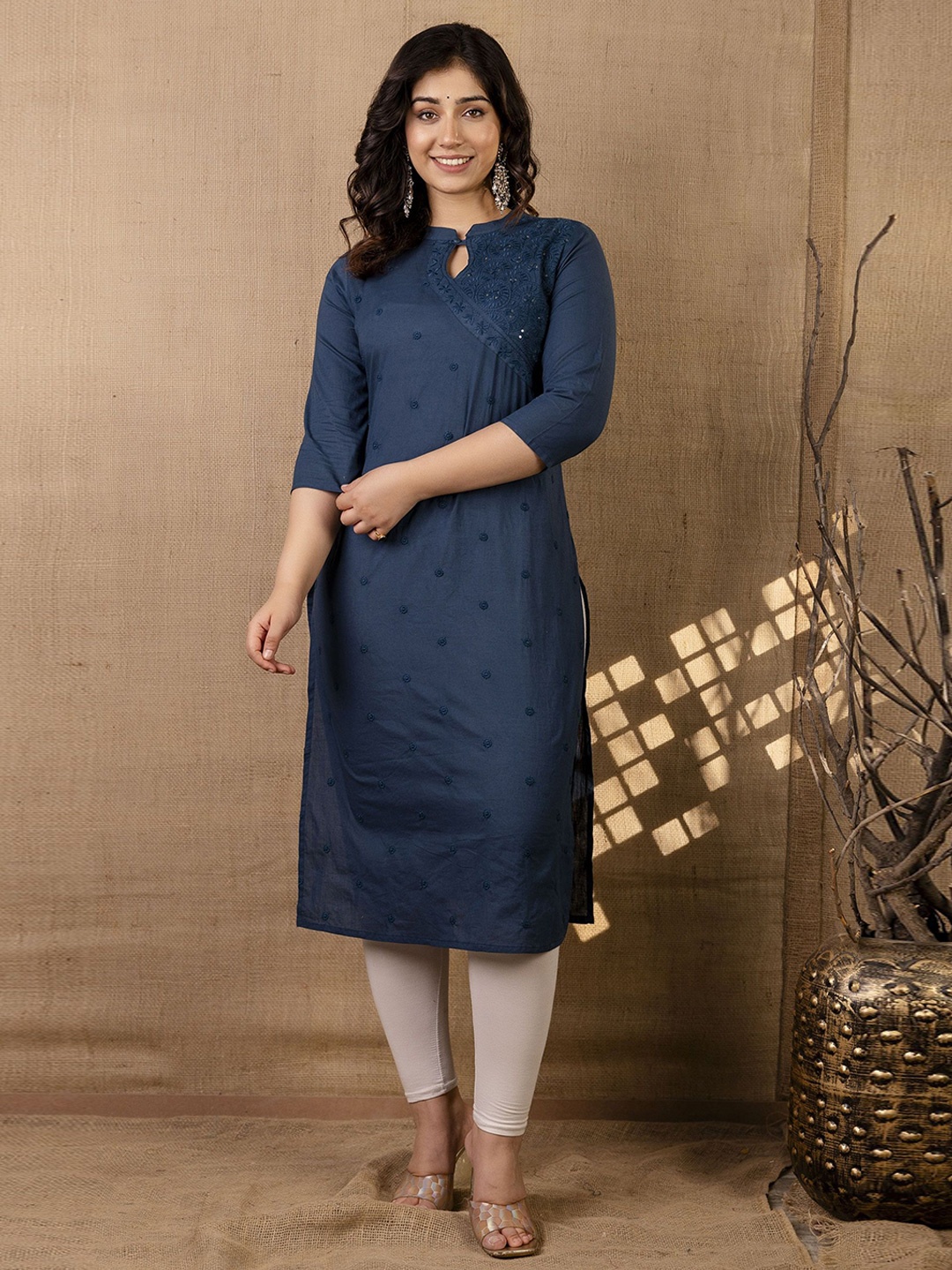 

Charu Floral Embroidered Keyhole Neck Pure Cotton Straight Kurta, Teal