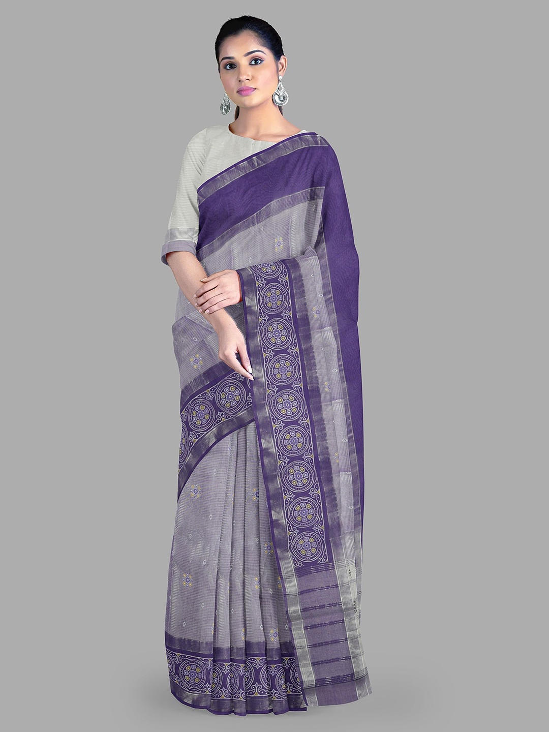 

The Chennai Silks Ethnic Motifs Zari Gadwal Saree, Lavender