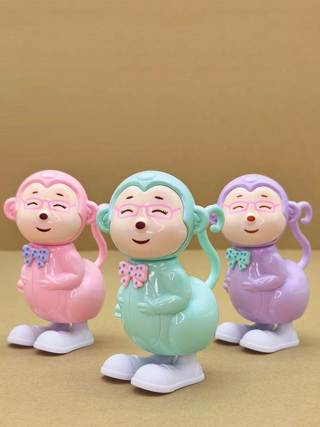 

OPINA Pack Of 3 Walking Monkey Toys, Pink