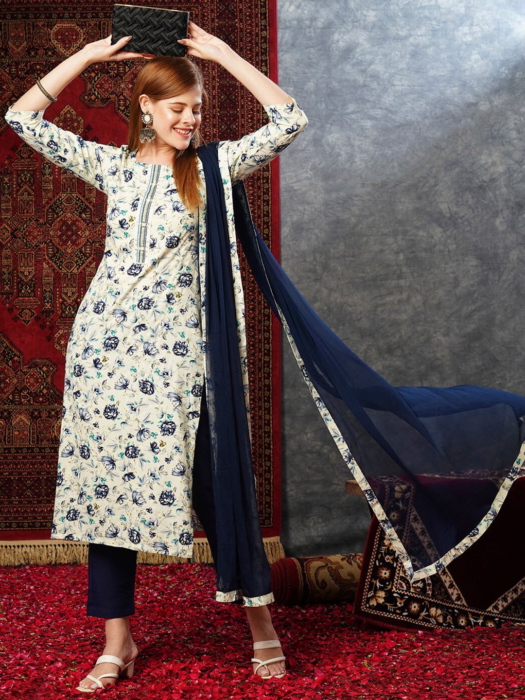 

KALINI Floral Printed Regular Straight Kurta With Trousers & Dupatta, Navy blue