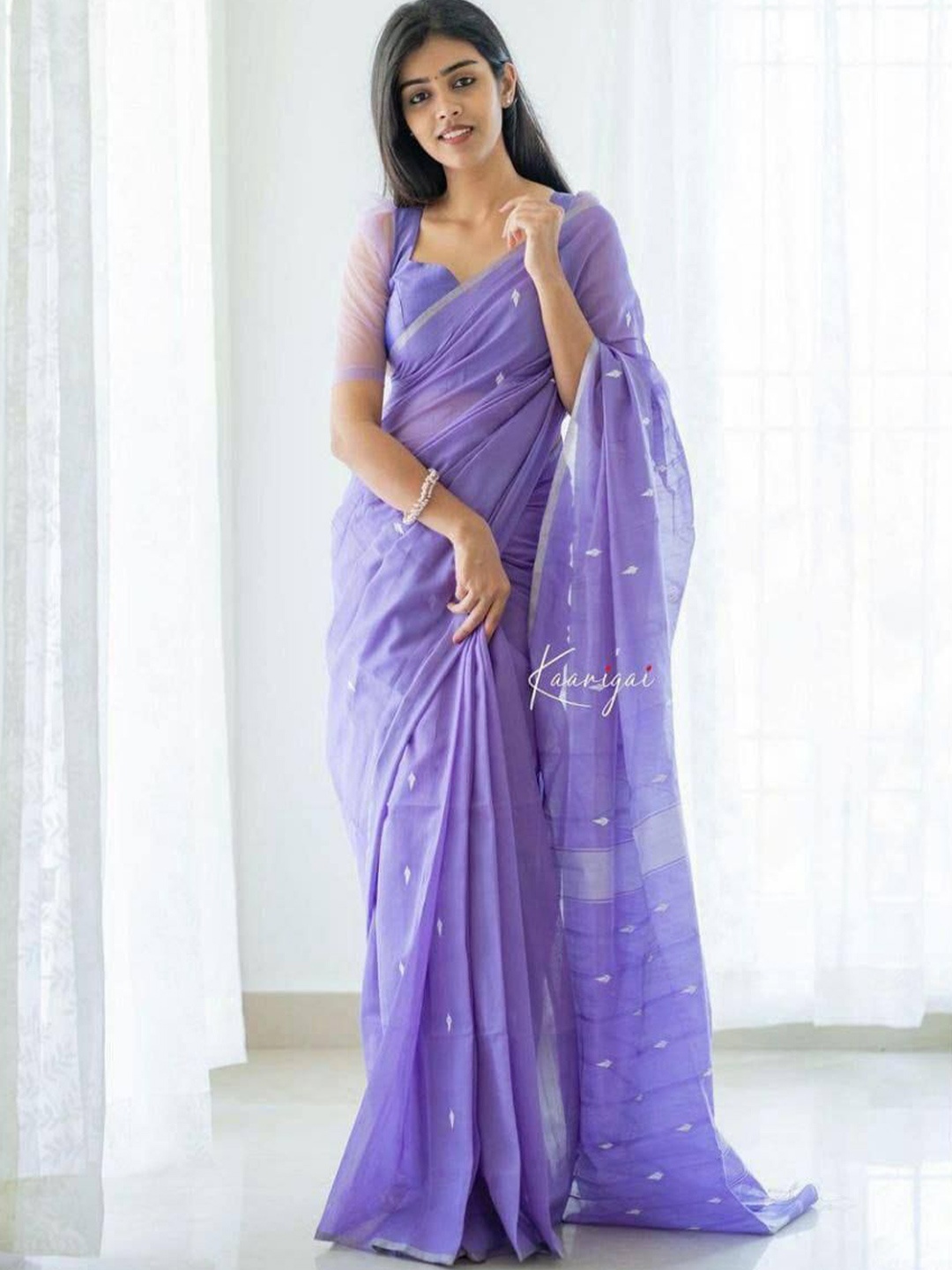 

JATRIQQ Woven Design Zari Banarasi Saree, Lavender