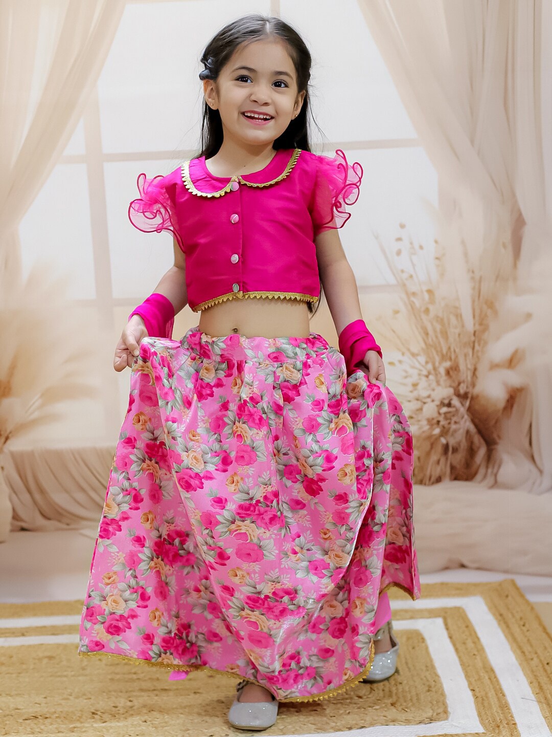 

BownBee Girls Embellished Ready to Wear Lehenga & Blouse With Dupatta, Pink