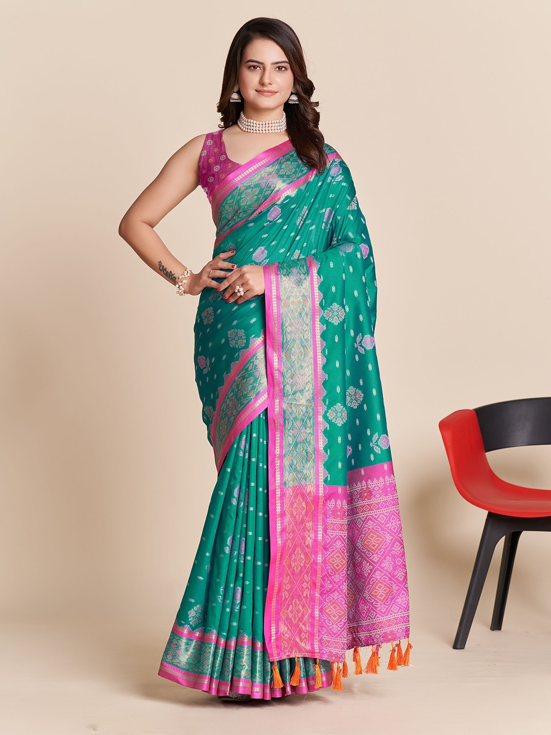 

Upalksh Zari Ethnic Motifs Banarasi Saree, Turquoise blue