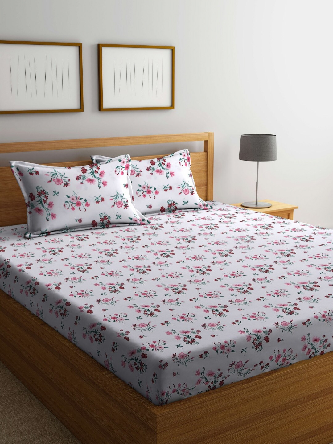 

BOMBAY DYEING White & Pink Floral 160 TC Cotton King Bedsheet with 2 Pillow Covers