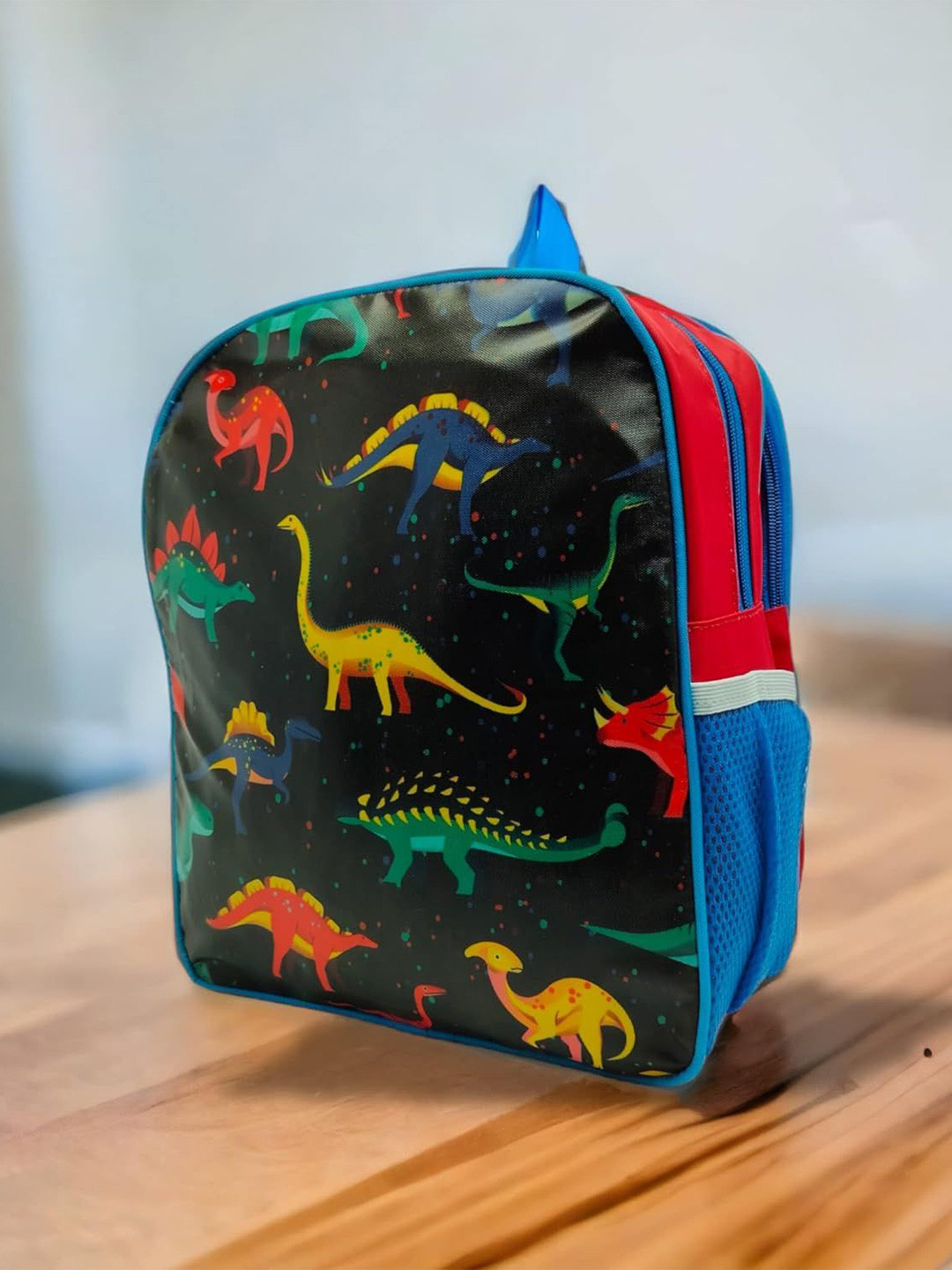 

ANNA CREATIONS Kids-Unisex Graphic Backpack, Black