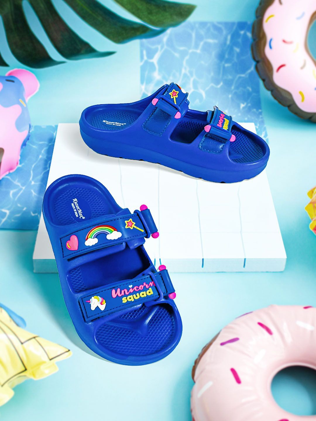

KazarMax Hopits EVOLVE Girls Self Design Slip-On, Blue