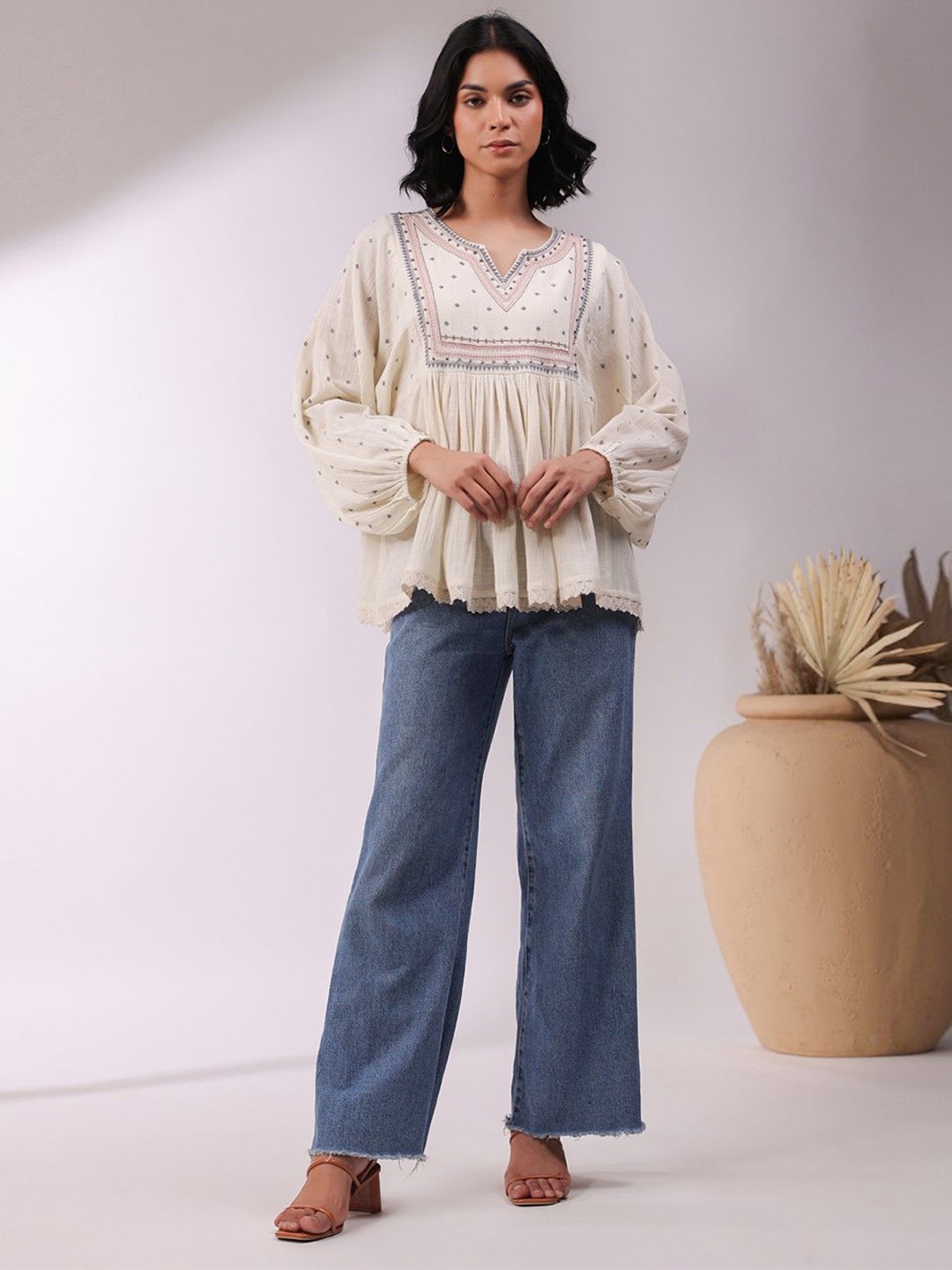 

Nyaro Batwing Sleeve Cotton Blouson Top, Beige