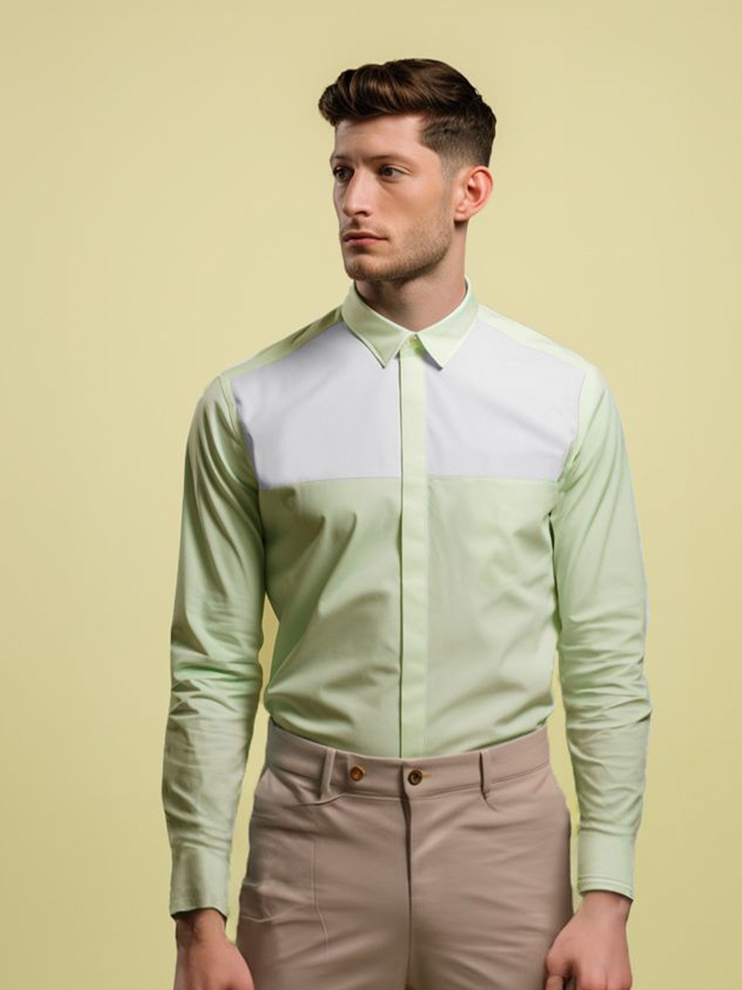 HE SPOKE Men Colourblocked Spread Collar Tailored Fit Shirt, Sea green