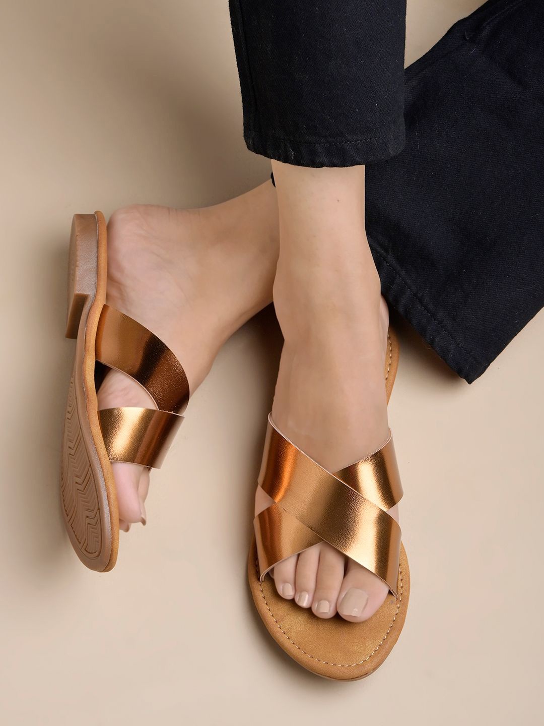 

Shoetopia Women Colourblocked Ethnic Open Toe Flats, Copper