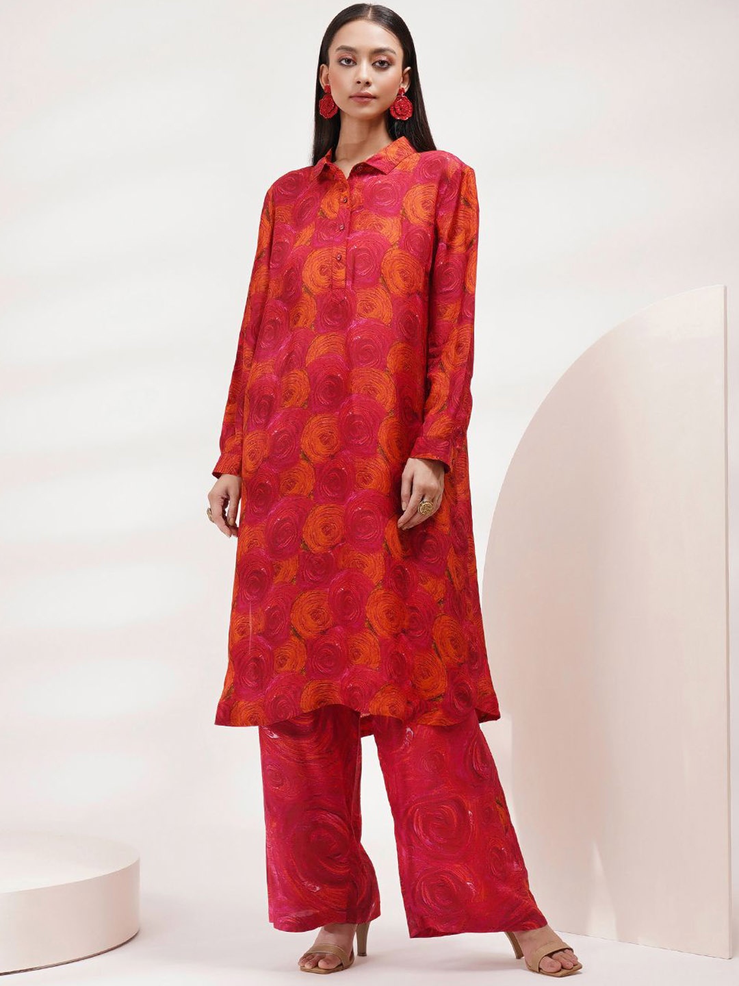 

Breathe by Aakanksha Singh Printed Long Sleeves Shirt Collar Tunic With Palazzos, Fuchsia