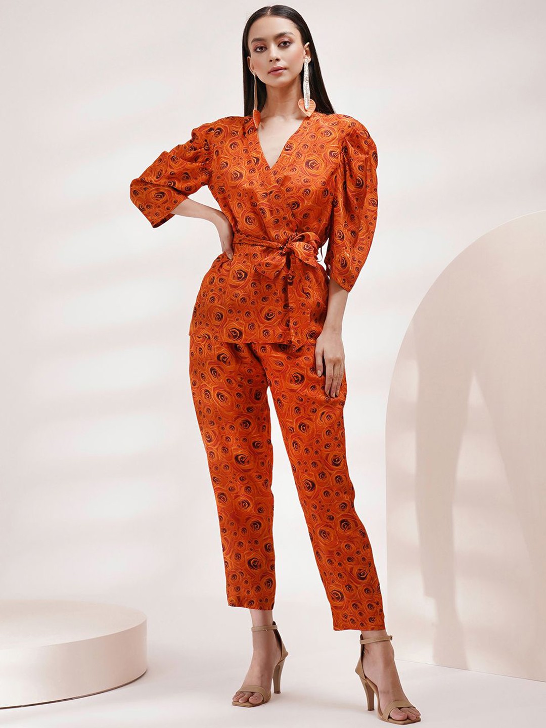 

Breathe by Aakanksha Singh Floral Printed V-Neck Puffed Sleeves Top With Trousers, Orange